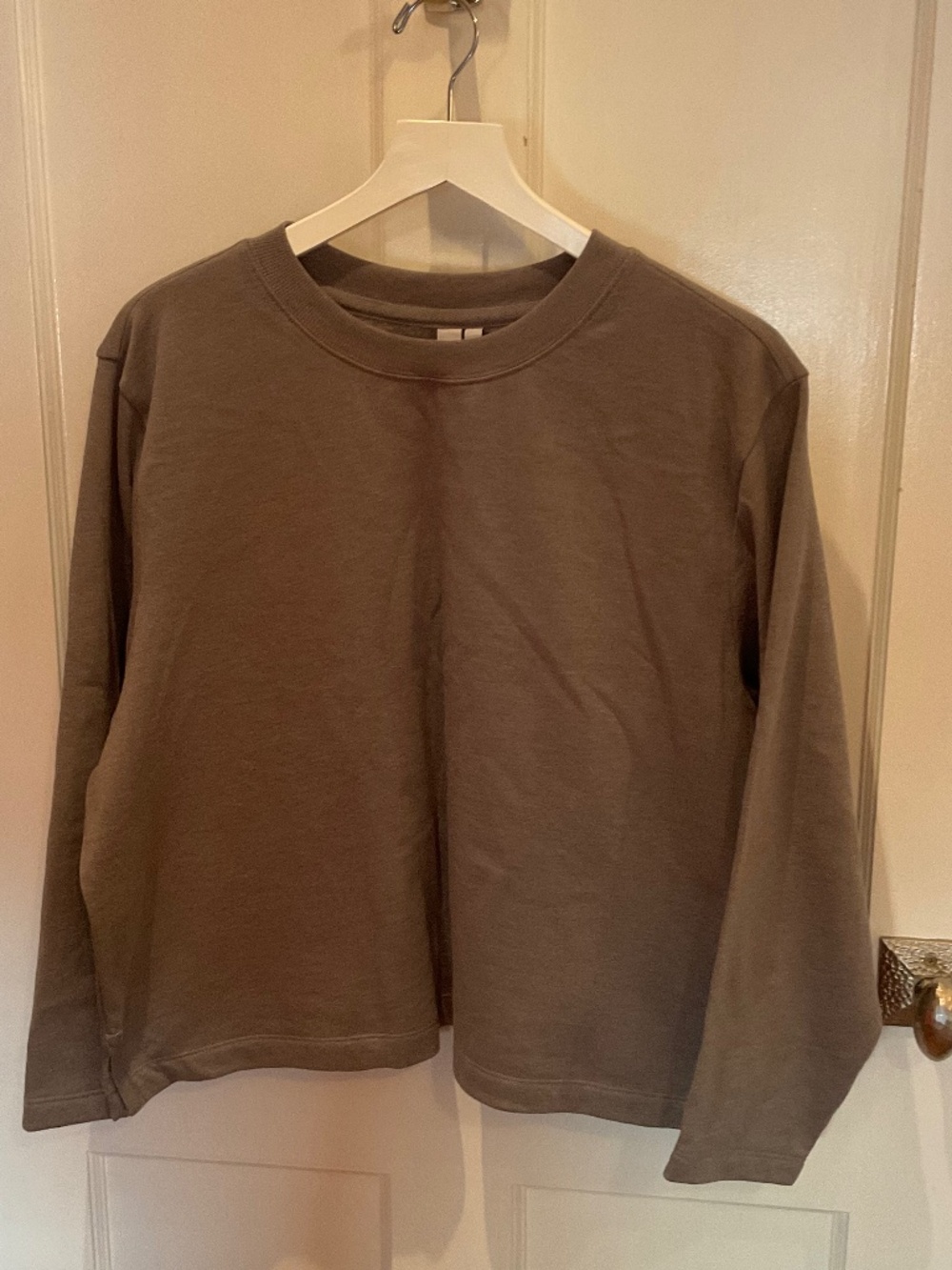 Zella grey women’s sweatshirt, new without tags. , XL